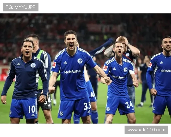 荷兰前国脚布鲁马正式宣布退役圆满结束长达十八年的职业足球生涯 荷兰前国脚布鲁马正式宣布退役圆满结束长达十八年的职业足球生涯