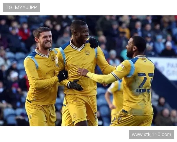 桑德兰暂居英冠第二 黑猫展现黑豹般强悍拼劲 金刚喵横扫对手再创佳绩 桑德兰暂居英冠第二 黑猫展现黑豹般强悍拼劲 金刚喵横扫对手再创佳绩