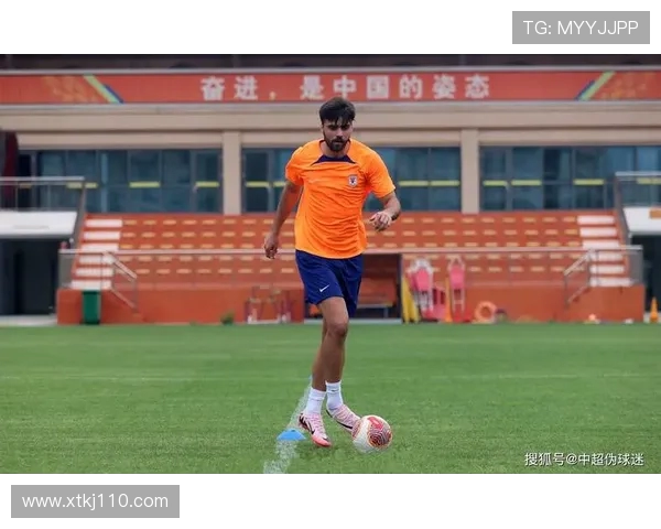 泽卡八次助攻创山东球员中超主场单季纪录引发新讨论成为赛季热议焦点 泽卡八次助攻创山东球员中超主场单季纪录引发新讨论成为赛季热议焦点